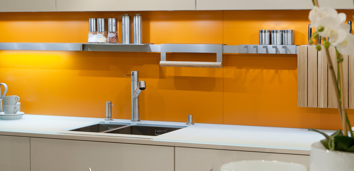 Bestens gerüstet: So entsteht Komfort in Ihrer Küche Bestens gerüstet: So entsteht Komfort in Ihrer Küche